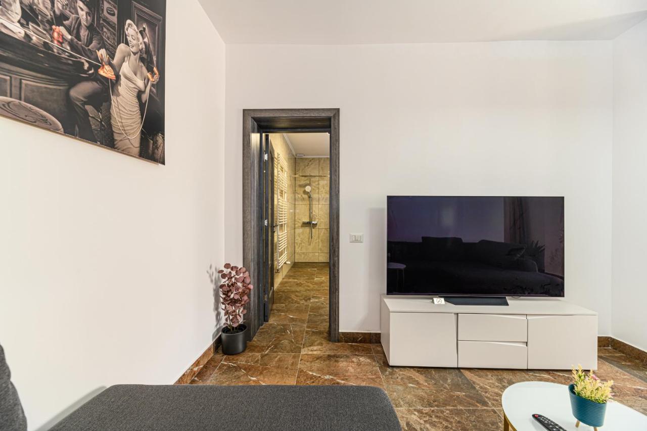Casa Aurora Apartment 2 Brașov Exterior foto